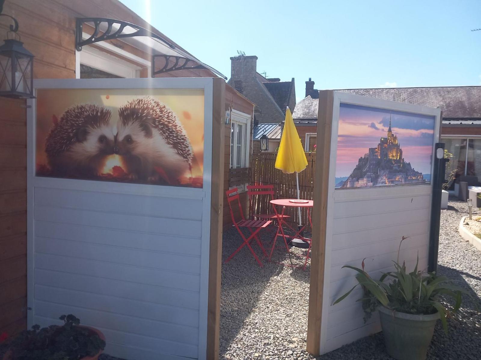 Les Herissons De La Baie Bed and Breakfast Pontorson Eksteriør billede